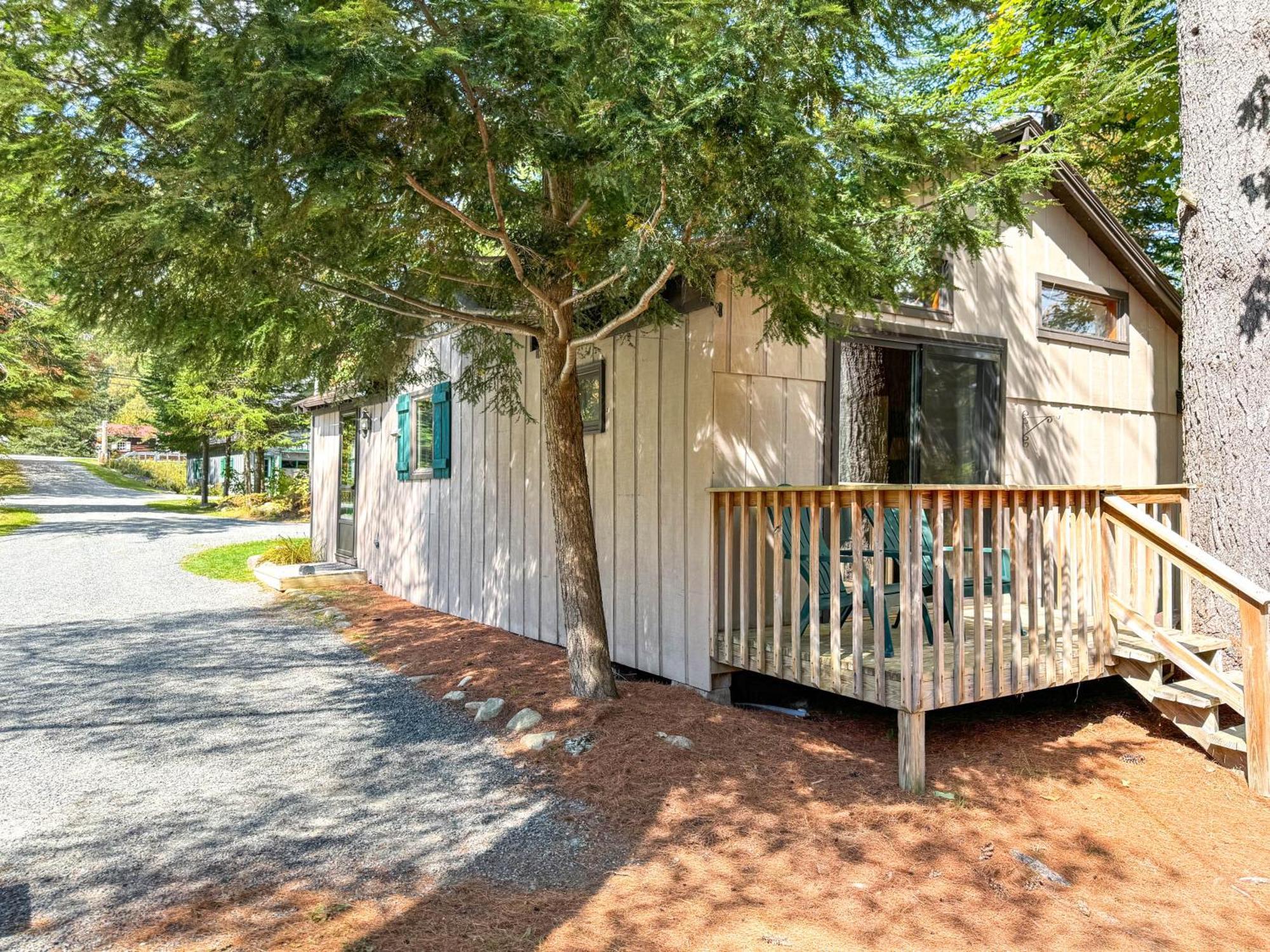 Lake Pleasant Cabin On 3 Acres With Kayaks And Beach! Exterior photo
